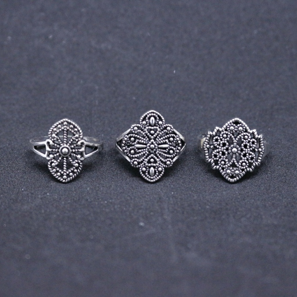 30s Style Scrollwork Silver Fashion Ring Set 8 (k) - Picture 2 of 5